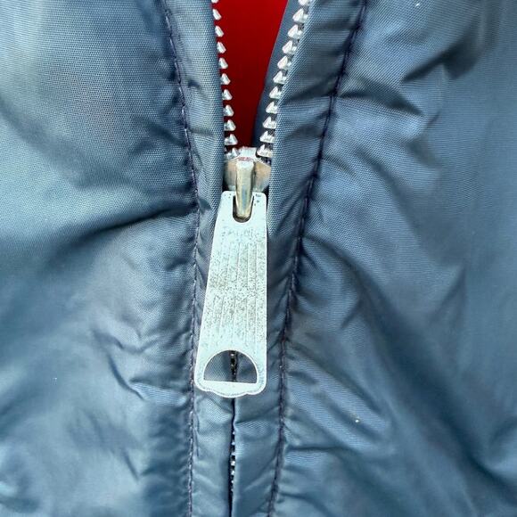 Lee Outerwear Vintage 1970s Blue Nylon Jacket with red quilted inside Large - Picture 5 of 6